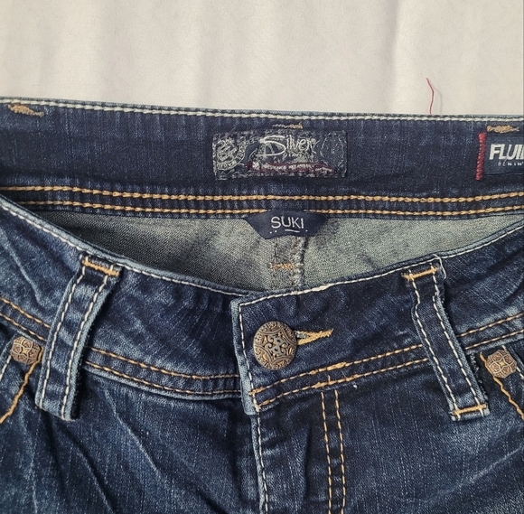 Silver Jeans Women's Dark Blue Bootcut Jeans - Picture 4 of 6